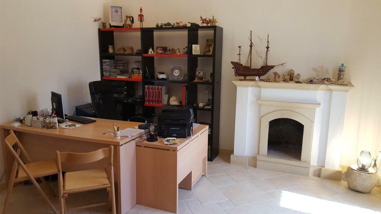 Villa Boschetto B&B - Apartments Maruggio Exterior photo